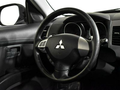 Mitsubishi Outlander, 2.0 л, CVT, 2010 фото 7