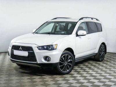 Mitsubishi Outlander, 2.0 л, CVT, 2011 фото 3