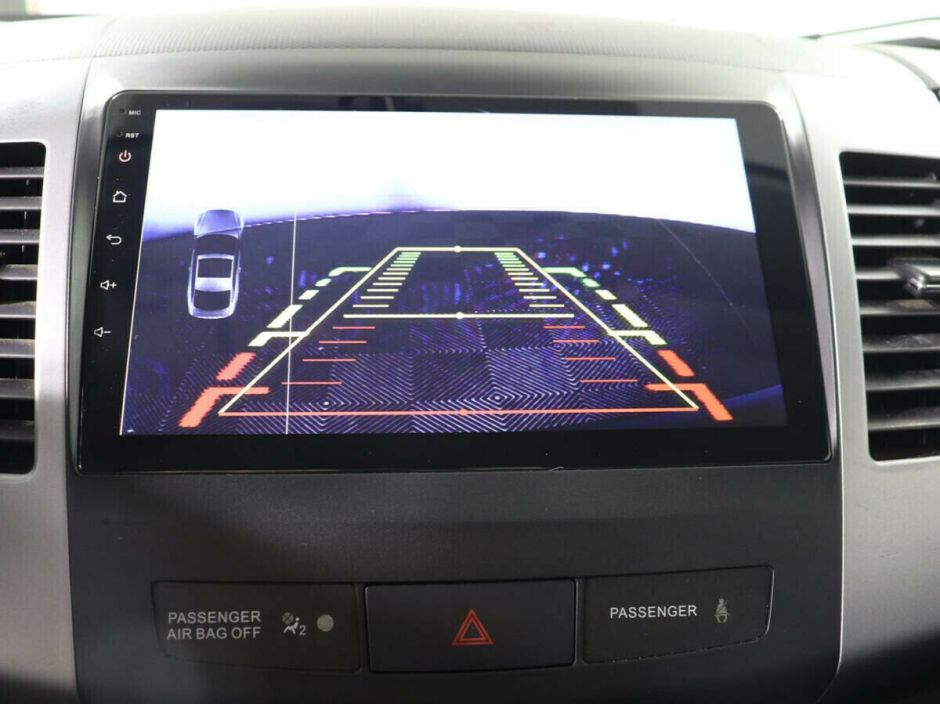 Mitsubishi Outlander, 2.0 л, Вариатор, 2011 фото 9