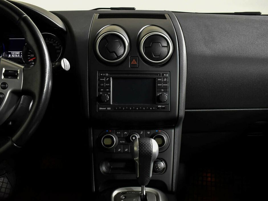 Nissan Qashqai, 2.0 л, Вариатор, 2010 фото 10