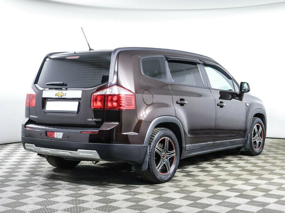 Chevrolet Orlando, 1.8 л, АТ, 2012 фото 4