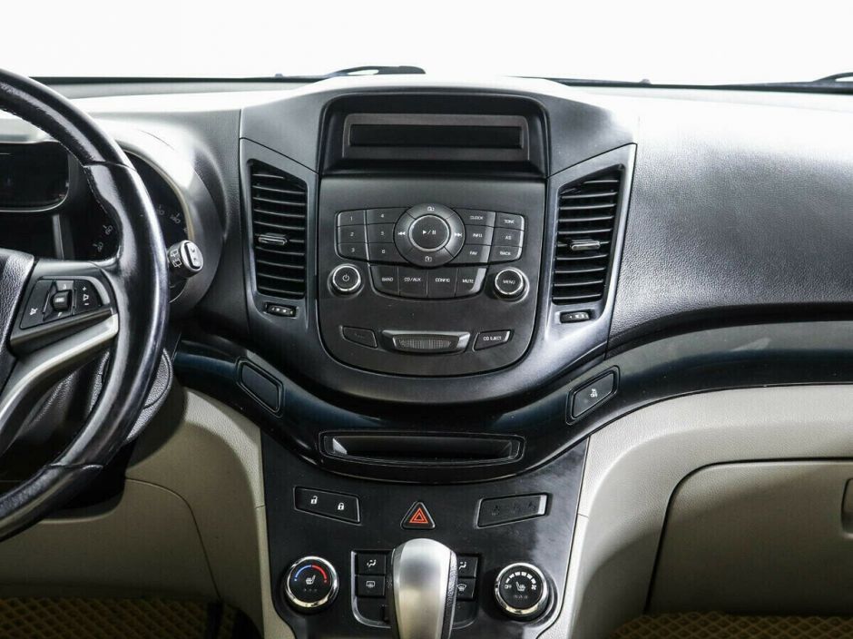 Chevrolet Orlando, 1.8 л, АТ, 2012 фото 7