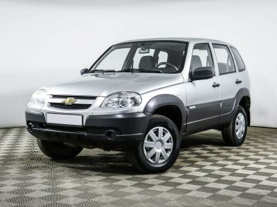 Chevrolet Niva, 1.7 л, МКПП, 2016 фото 3