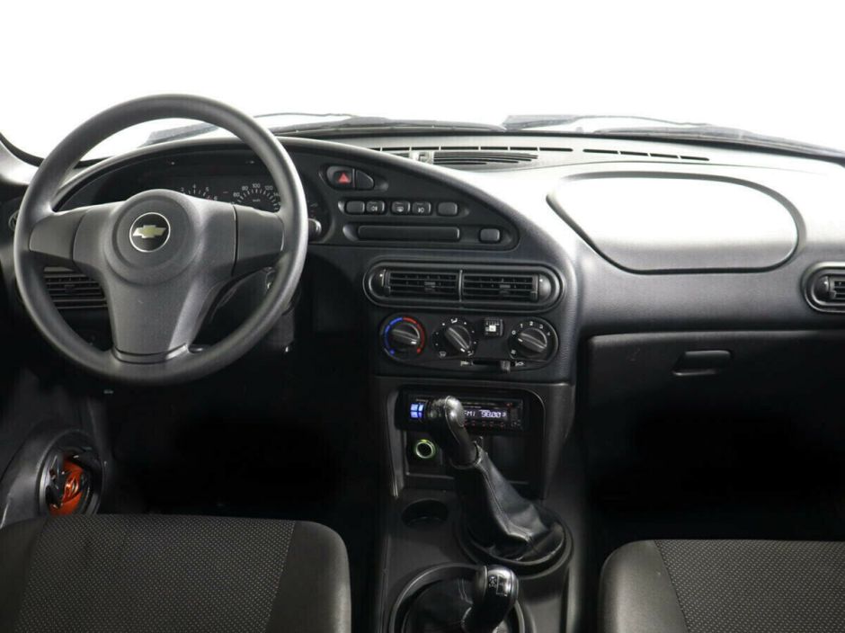 Chevrolet Niva, 1.7 л, МТ, 2017 фото 2