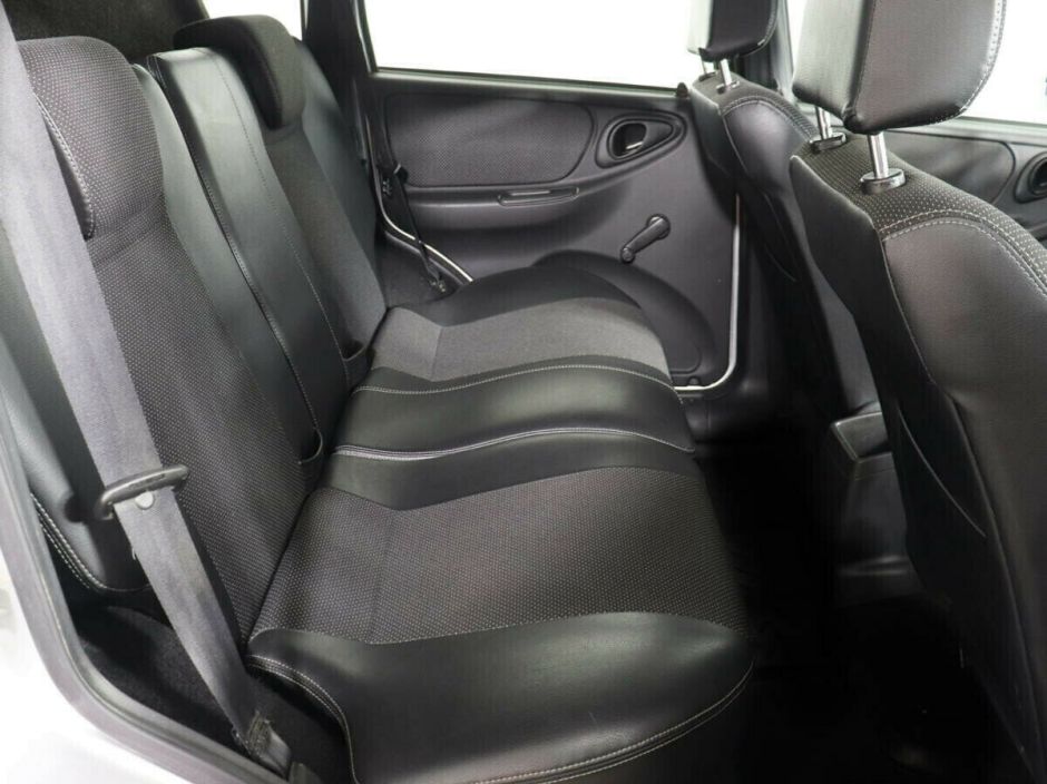 Chevrolet Niva, 1.7 л, МТ, 2018 фото 2