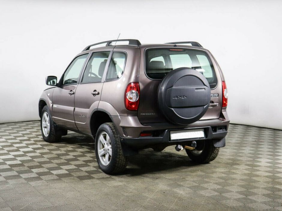 Chevrolet Niva, 1.7 л, МТ, 2018 фото 6