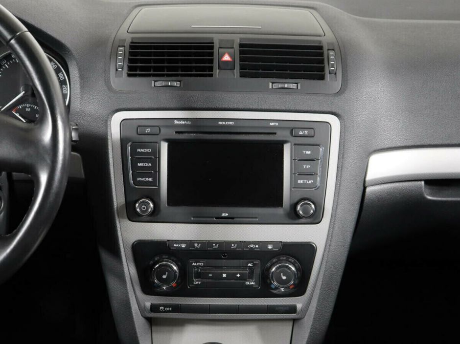 Skoda Octavia, 1.4 л, МТ, 2012 фото 2