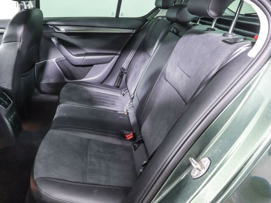 Skoda Octavia, 1.8 л, Робот, 2017 фото 1