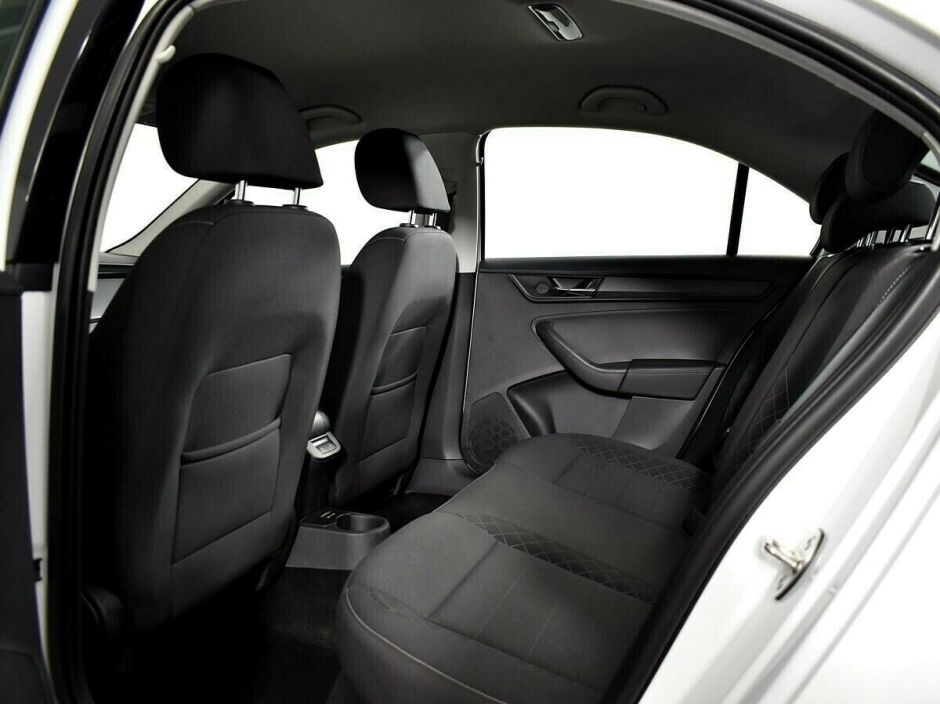 Skoda Rapid, 1.6 л, АТ, 2020 фото 2