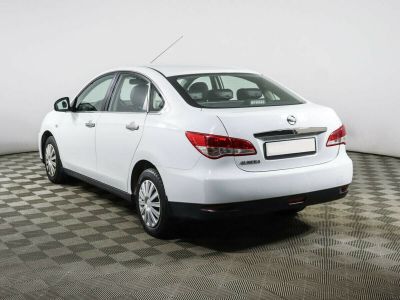 Nissan Almera, 1.6 л, АКПП, 2015 фото 5