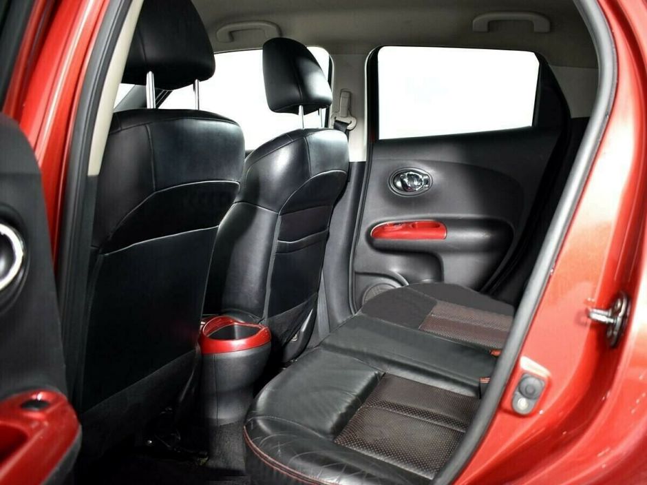 Nissan Juke, 1.6 л, Вариатор, 2011 фото 2