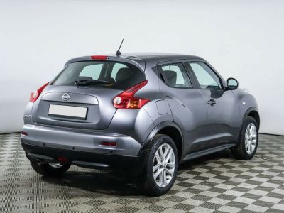 Nissan Juke, 1.6 л, МКПП, 2012 фото 6