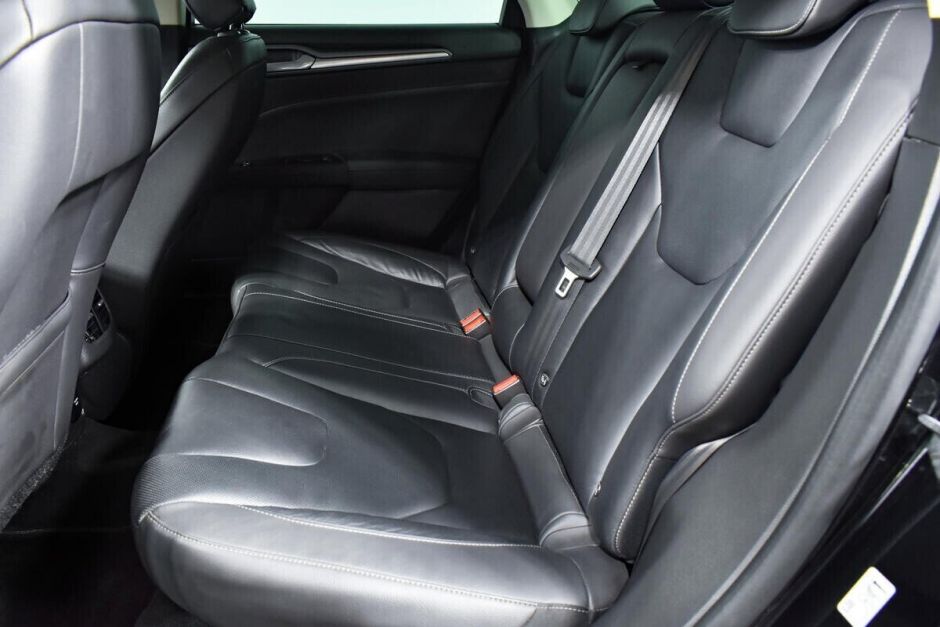 Ford Mondeo, 2.0 л, АТ, 2016 фото 2