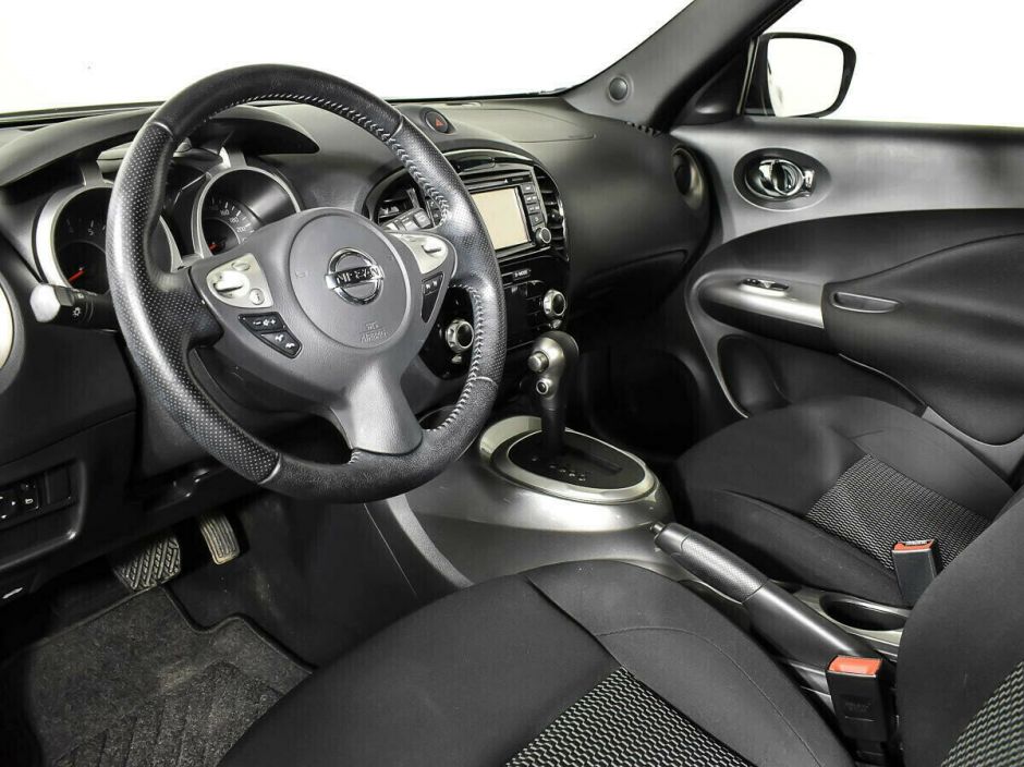 Nissan Juke, 1.6 л, Вариатор, 2017 фото 10