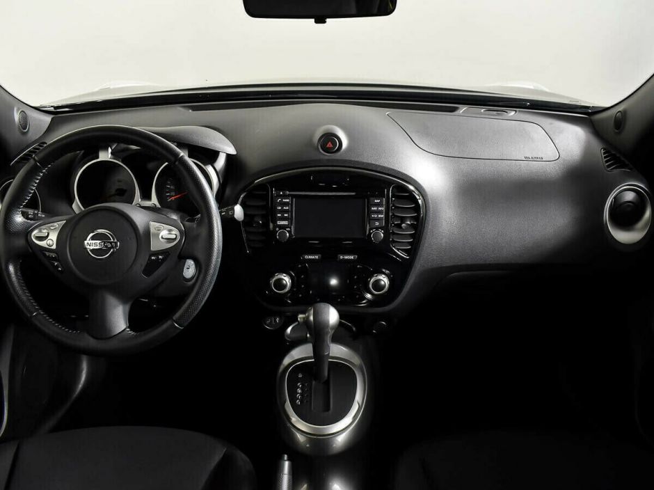 Nissan Juke, 1.6 л, Вариатор, 2017 фото 2