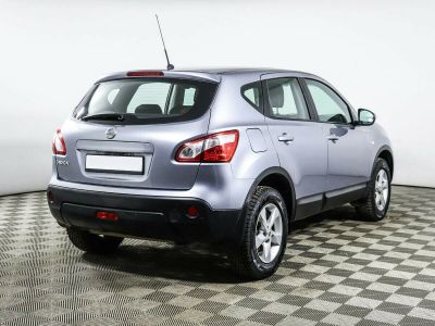 Nissan Qashqai, 2.0 л, CVT, 2011 фото 5