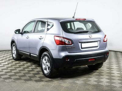 Nissan Qashqai, 2.0 л, CVT, 2011 фото 6