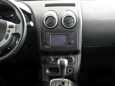 Nissan Qashqai, 2.0 л, CVT, 2012 фото 9