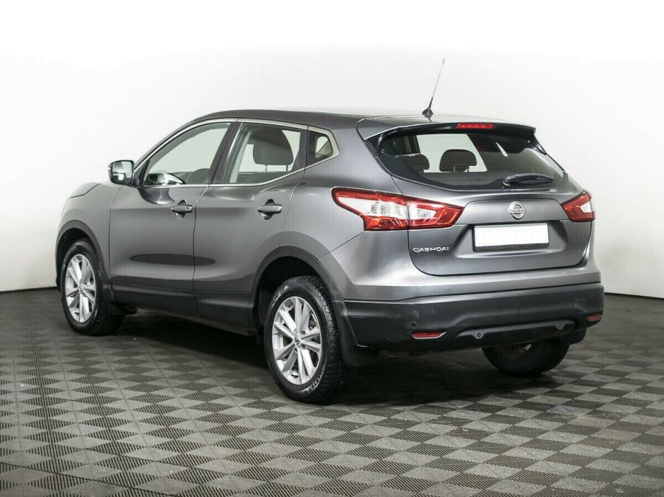 Nissan Qashqai, 2.0 л, Вариатор, 2014 фото 6