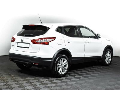 Nissan Qashqai, 2.0 л, CVT, 2015 фото 5