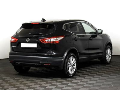 Nissan Qashqai, 2.0 л, CVT, 2017 фото 5