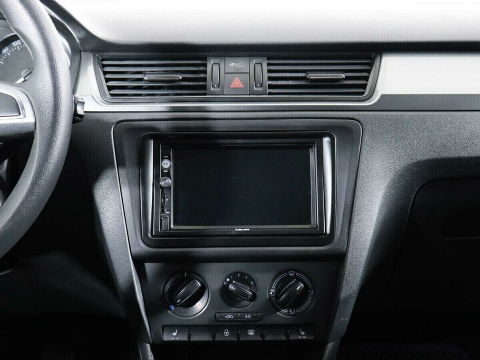 Skoda Rapid, 1.2 л, МТ, 2014 фото 8