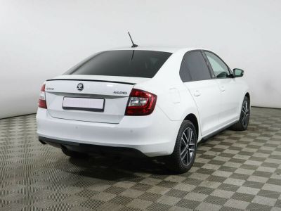 Skoda Rapid, 1.4 л, РКПП, 2019 фото 5