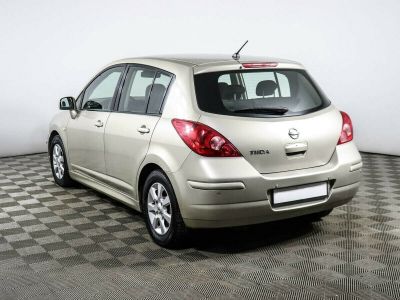 Nissan Tiida, 1.6 л, АКПП, 2013 фото 6