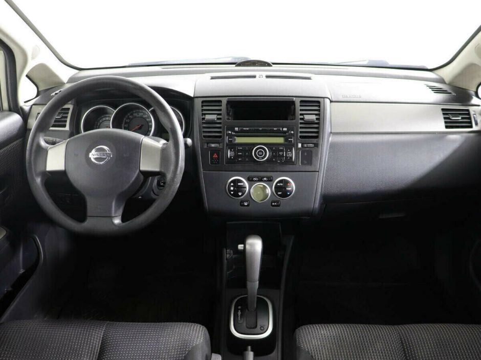Nissan Tiida, 1.6 л, АТ, 2013 фото 7