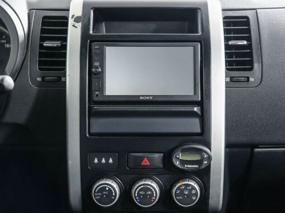 Nissan X-Trail, 2.0 л, АТ, 2010 фото 1