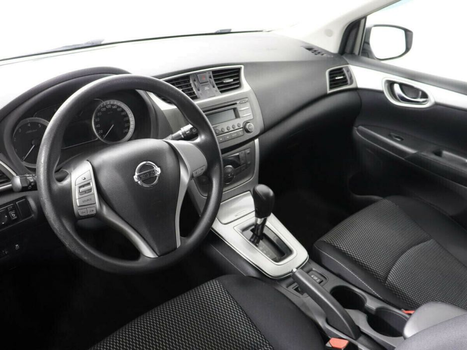 Nissan Tiida, 1.6 л, Вариатор, 2015 фото 7