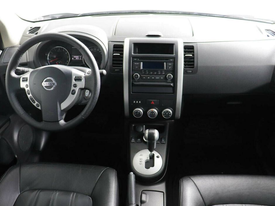 Nissan X-Trail, 2.5 л, Вариатор, 2013 фото 7