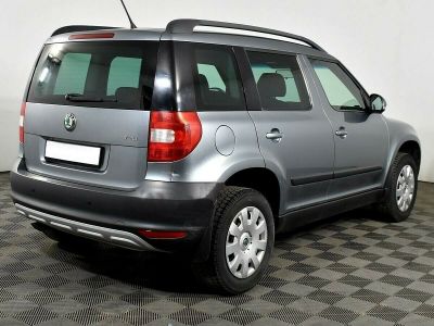 Skoda Yeti, 1.2 л, РКПП, 2012 фото 4