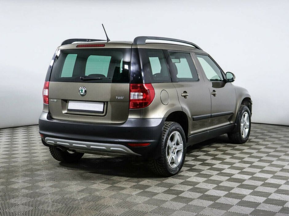 Skoda Yeti, 1.2 л, Робот, 2012 фото 4