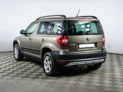 Skoda Yeti, 1.2 л, РКПП, 2012 фото 6