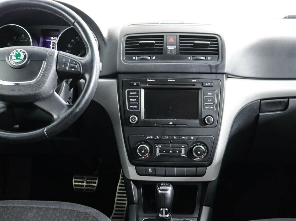 Skoda Yeti, 1.2 л, Робот, 2012 фото 7