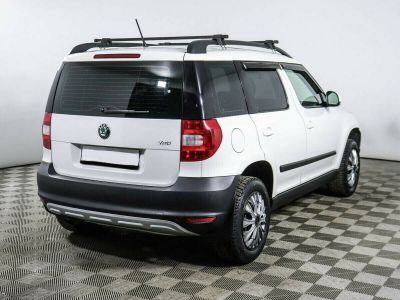 Skoda Yeti, 1.2 л, РКПП, 2012 фото 4