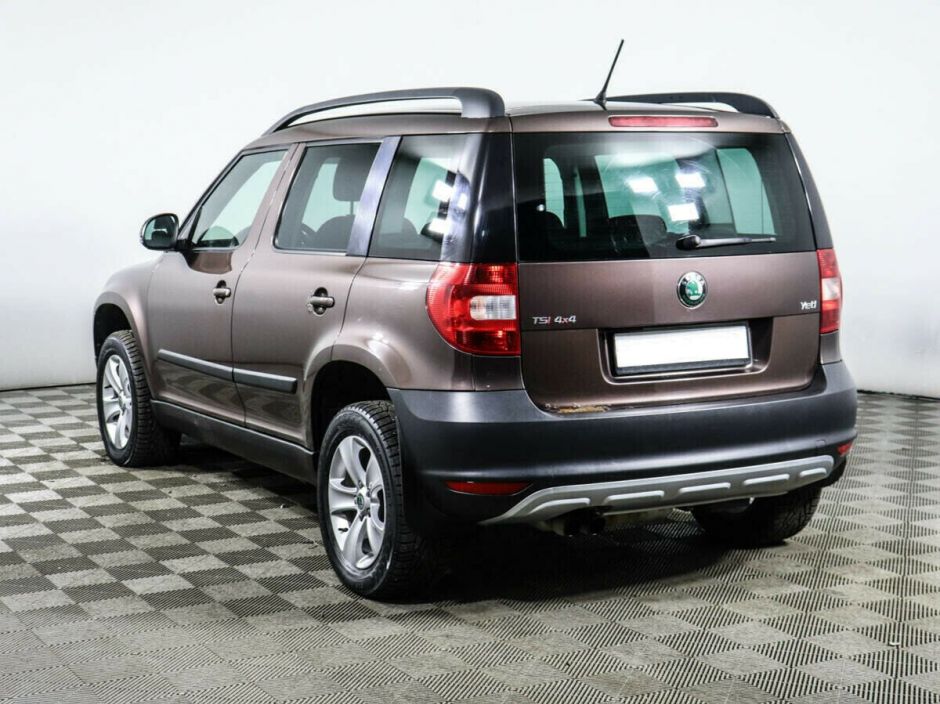 Skoda Yeti, 1.8 л, Робот, 2013 фото 6