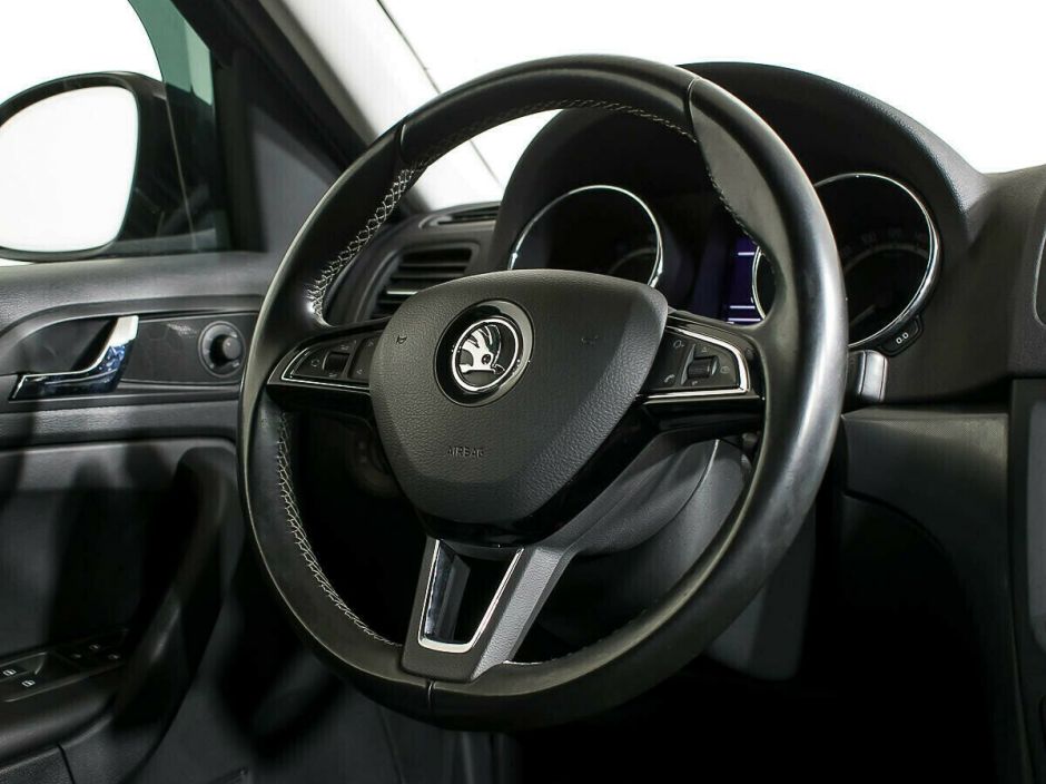 Skoda Yeti, 1.8 л, Робот, 2015 фото 7