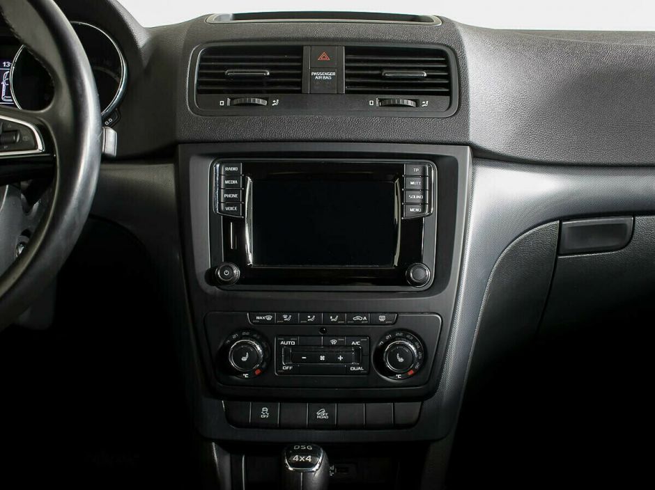 Skoda Yeti, 1.8 л, Робот, 2015 фото 2