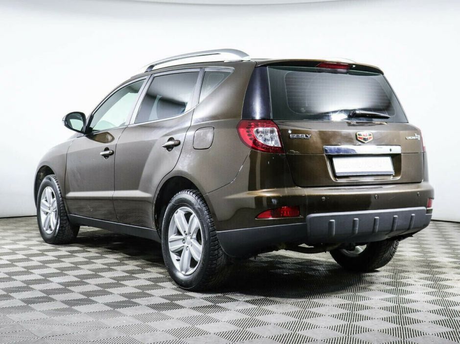 Geely Emgrand X7, 2.0 л, МТ, 2014 фото 6