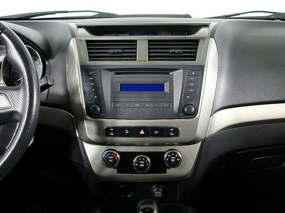 Geely Emgrand X7, 2.4 л, АТ, 2016 фото 8