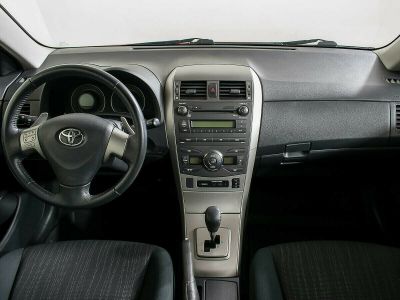 Toyota Corolla, 1.6 л, РКПП, 2008 фото 9