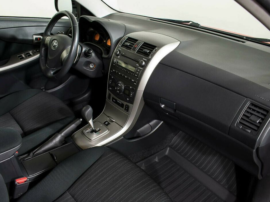 Toyota Corolla, 1.6 л, Робот, 2008 фото 1