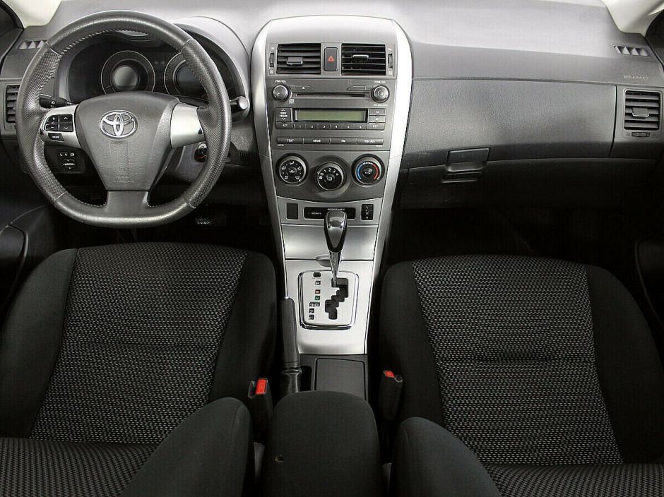 Toyota Corolla, 1.6 л, АТ, 2011 фото 8