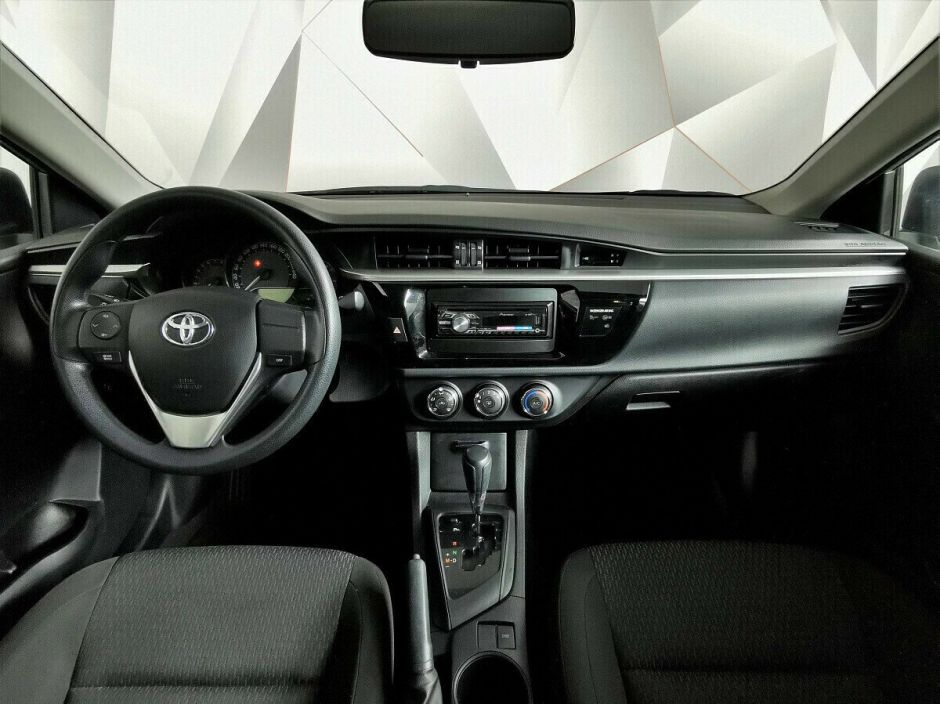 Toyota Corolla, 1.6 л, Вариатор, 2013 фото 2