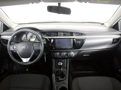 Toyota Corolla, 1.6 л, МКПП, 2013 фото 7