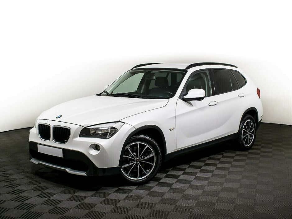 BMW X1, 2.0 л, АТ, 2011 фото 3
