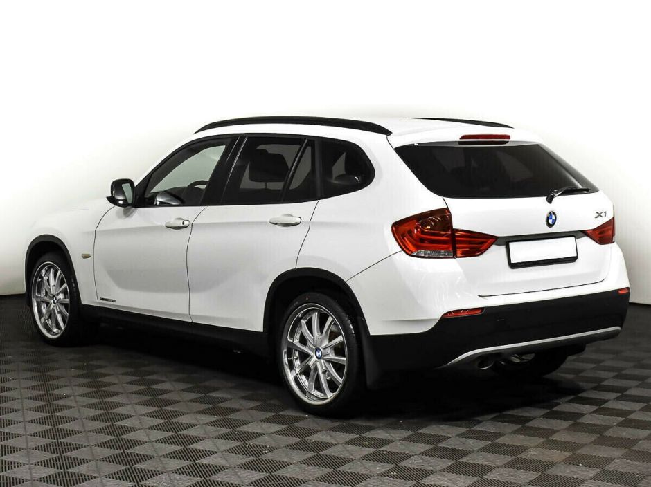BMW X1, 2.0 л, АТ, 2011 фото 6