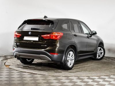 BMW X1, 1.5 л, РКПП, 2018 фото 4